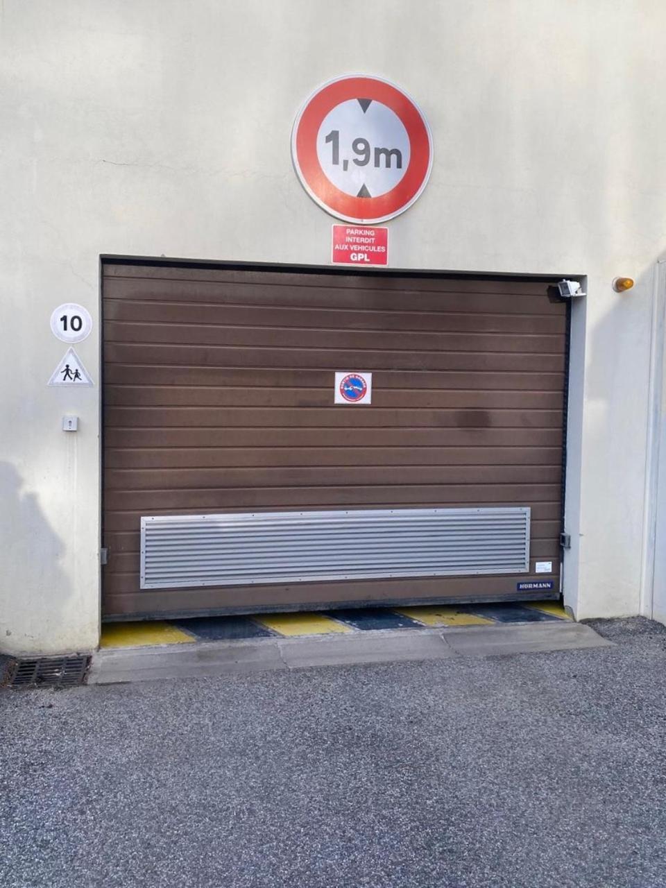 Charmant T3 Avec Vue Montagne Et Parking Privatif Font-Romeu-Odeillo-Via Exteriér fotografie